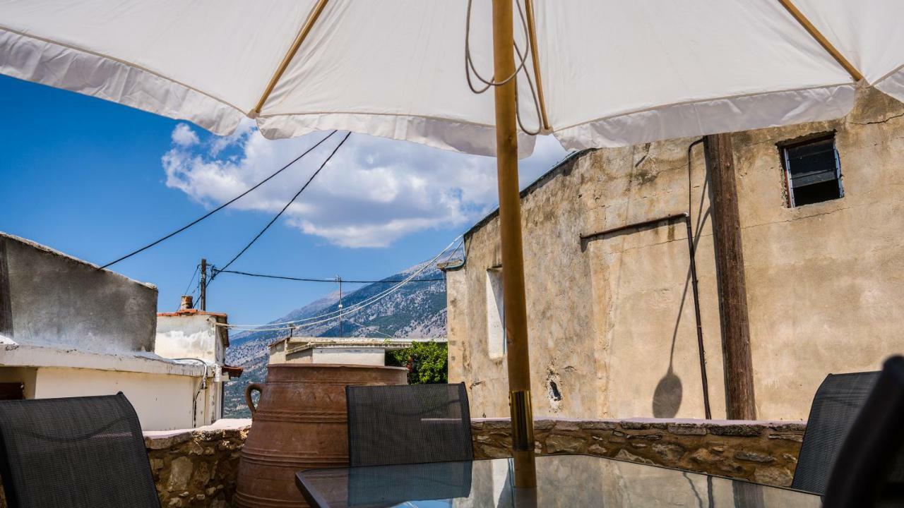 Nivritos Traditional Homes Exterior foto